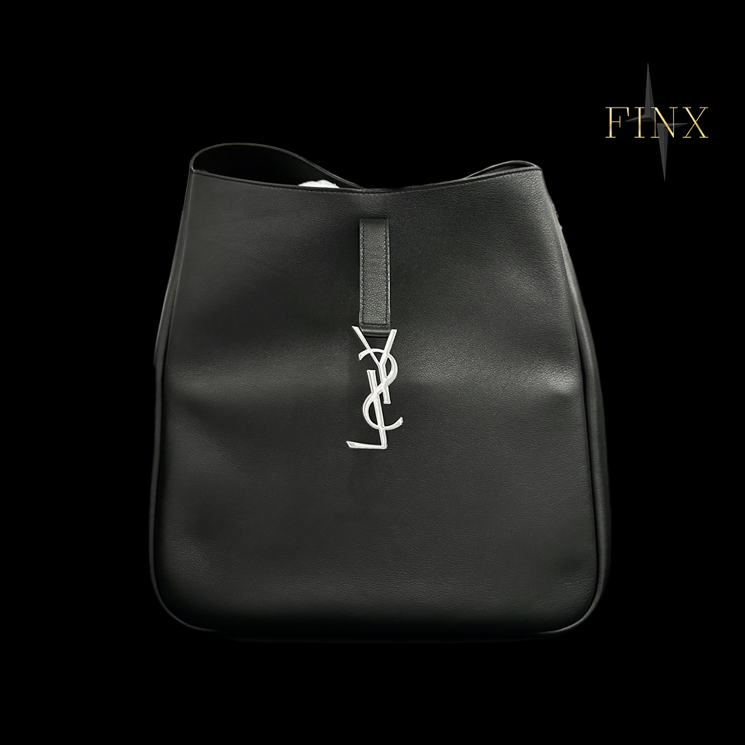 Saint Laurent LARGE LE 5 A 7 Protective Kit