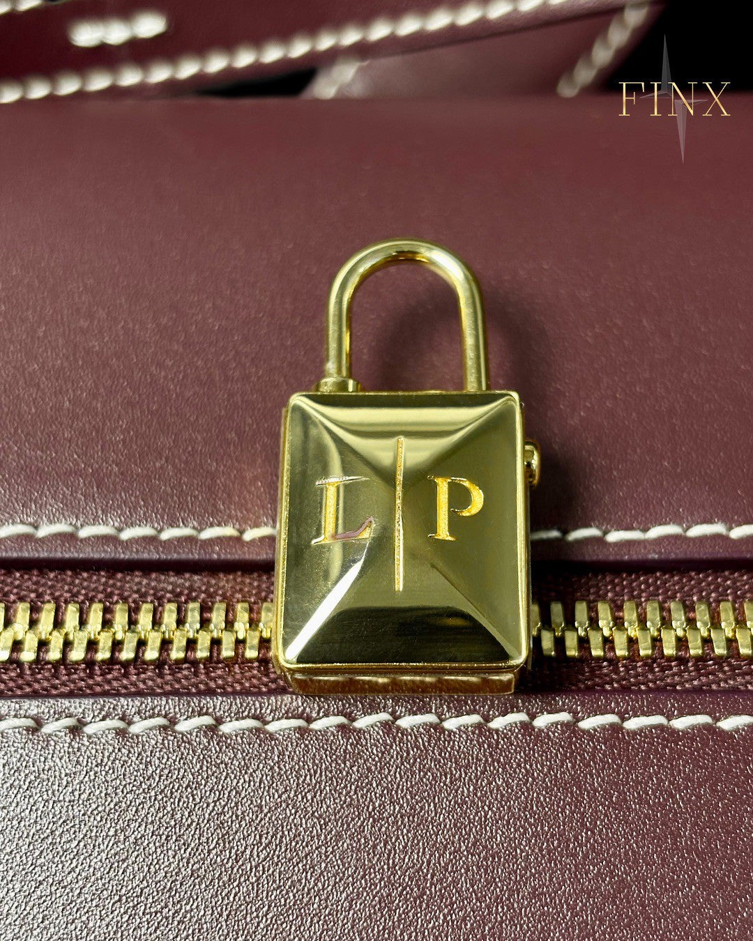 loro piana extra bag l23 Protective Kit