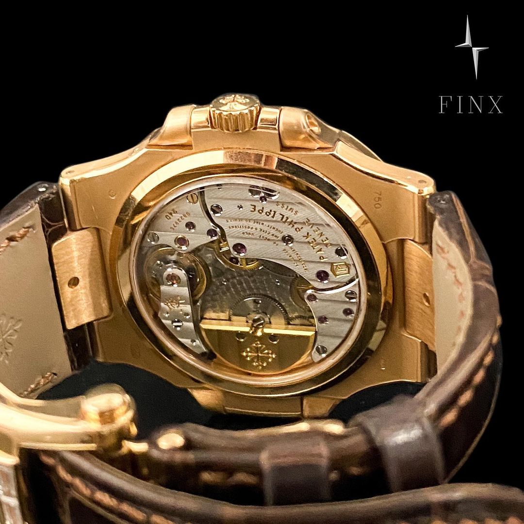 ชุดฟิล์มกันรอย Patek Philippe Nautilus 5724R