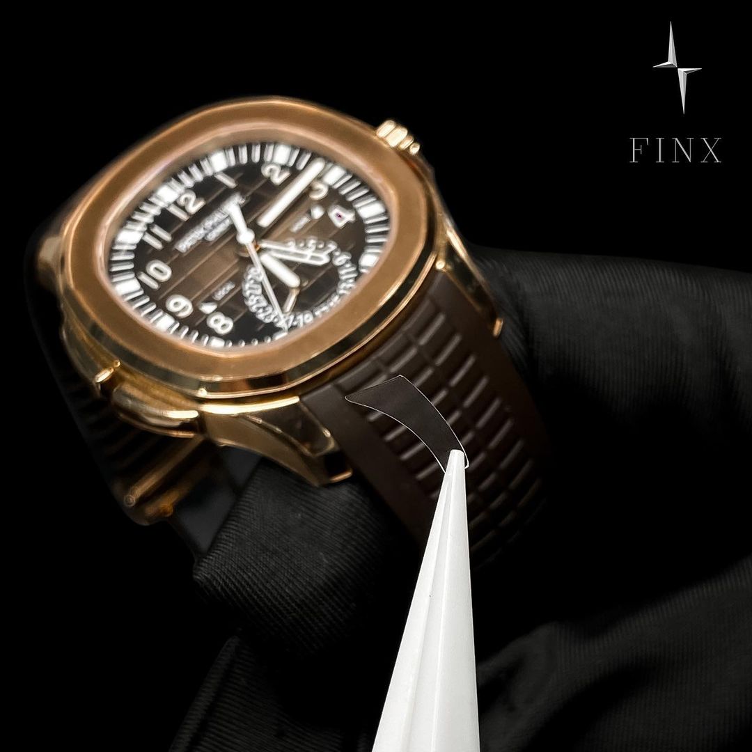 ชุดฟิล์มกันรอย Patek Philippe Aquanaut 5164R-001