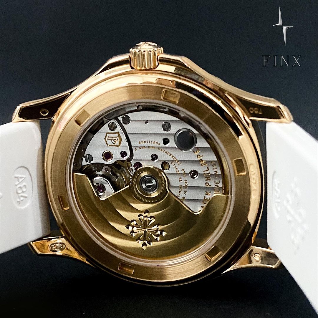 ชุดฟิล์มกันรอย Patek Philippe Aquanaut 5068-010