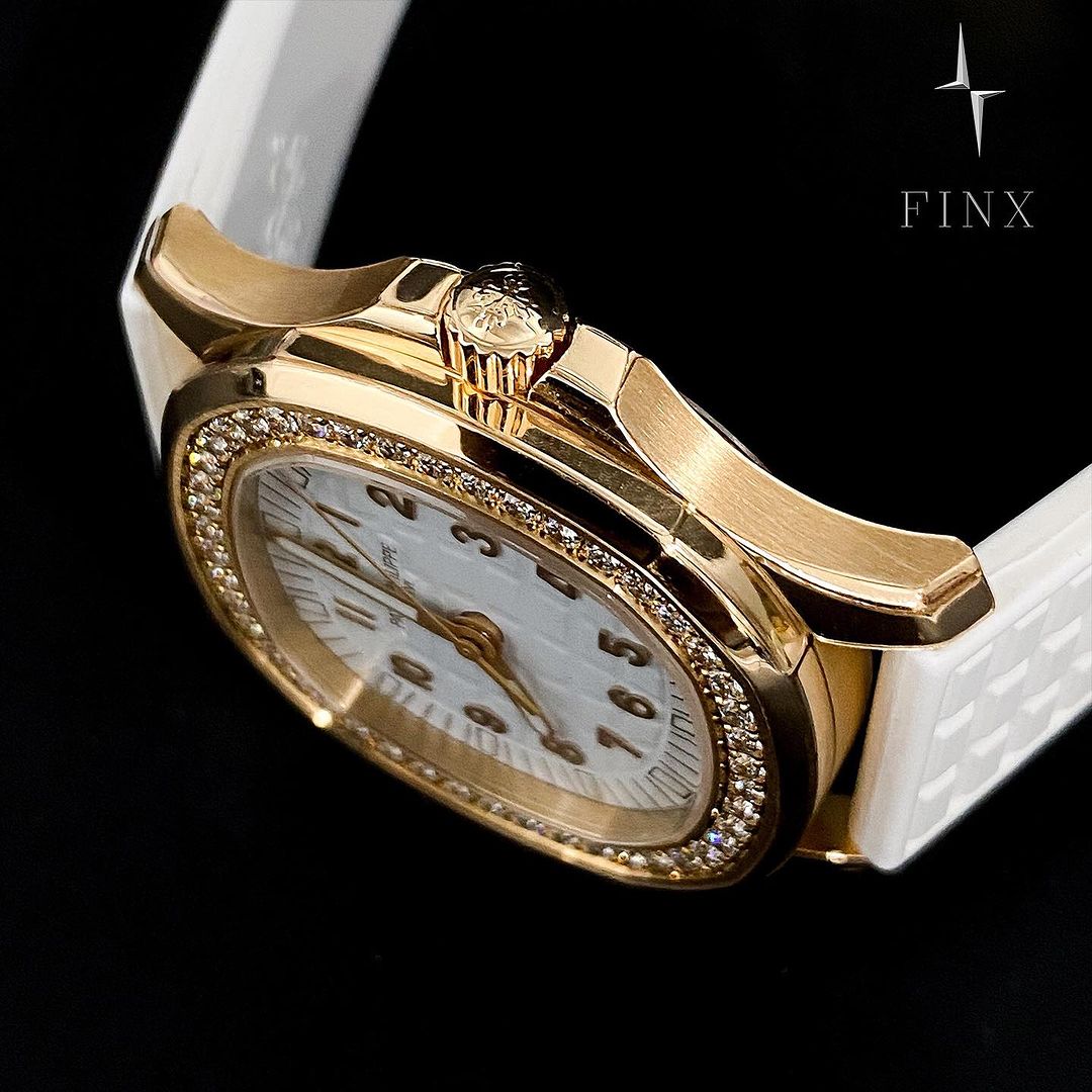 ชุดฟิล์มกันรอย Patek Philippe Aquanaut 5068-010