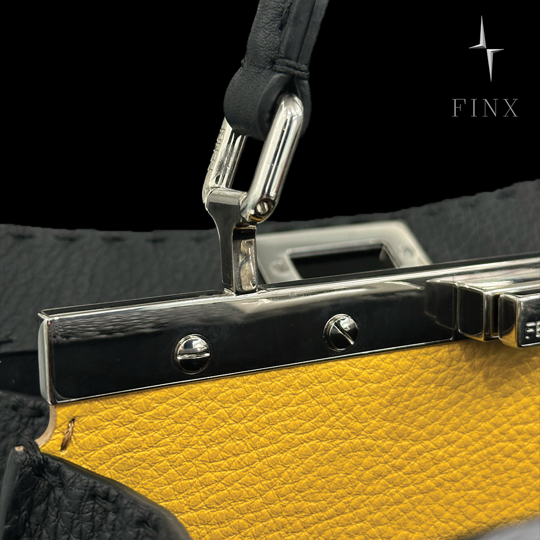 Fendi Peekaboo IseeU ชุดป้องกันขนาดกลาง