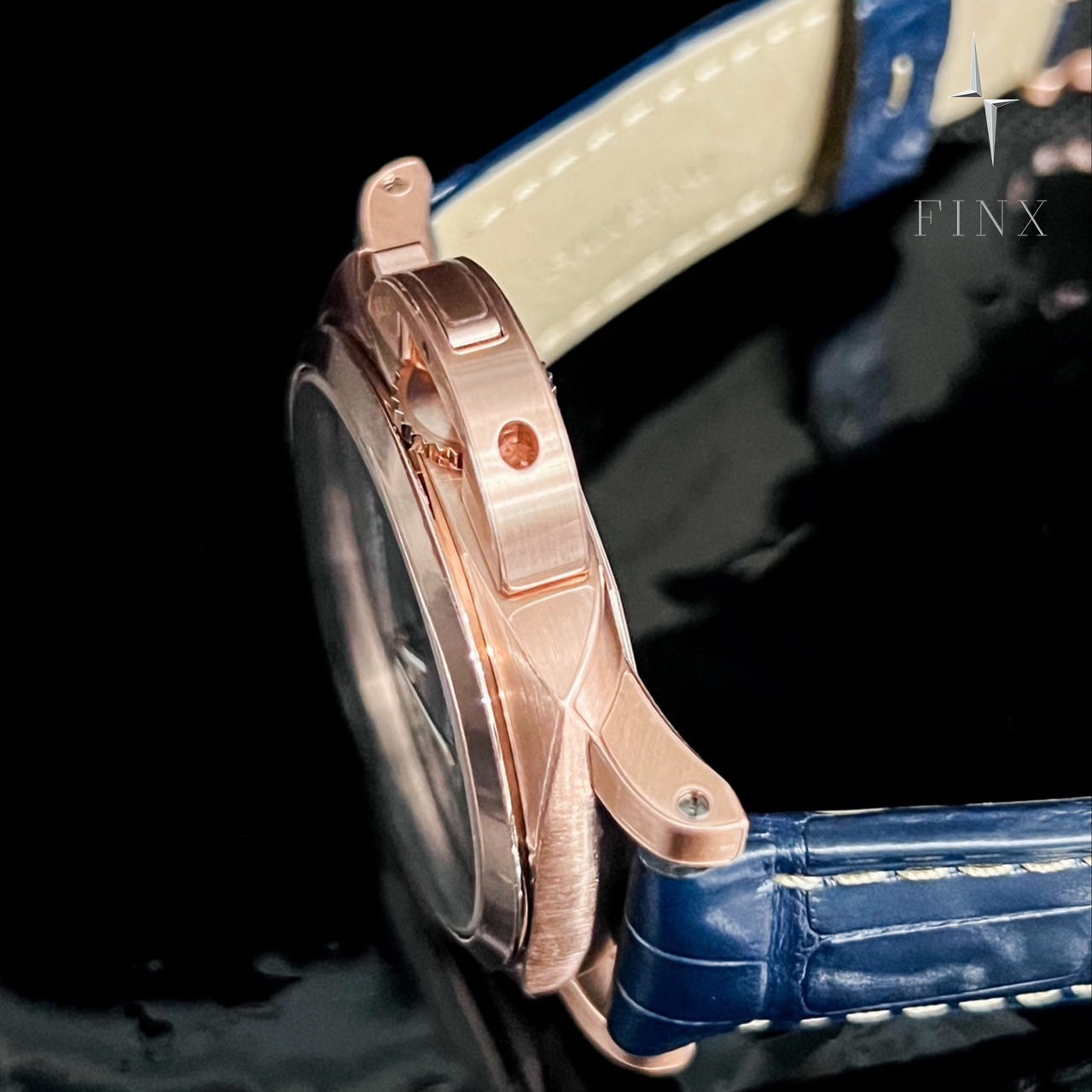 ชุดป้องกัน Panerai Luminor Marina Goldtech™ Pam01112
