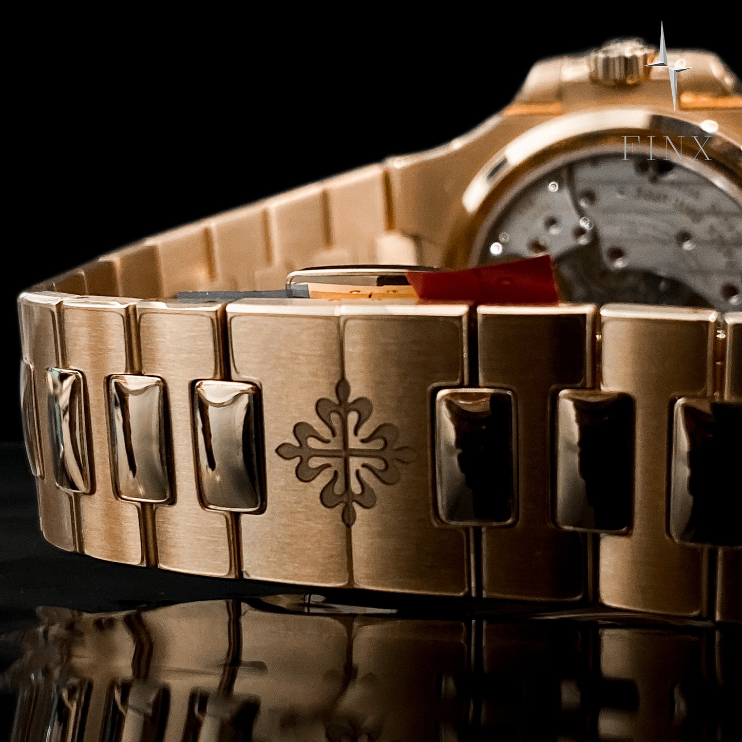 ชุดฟิล์มกันรอย Patek Philippe Nautilus 5712/1R-001