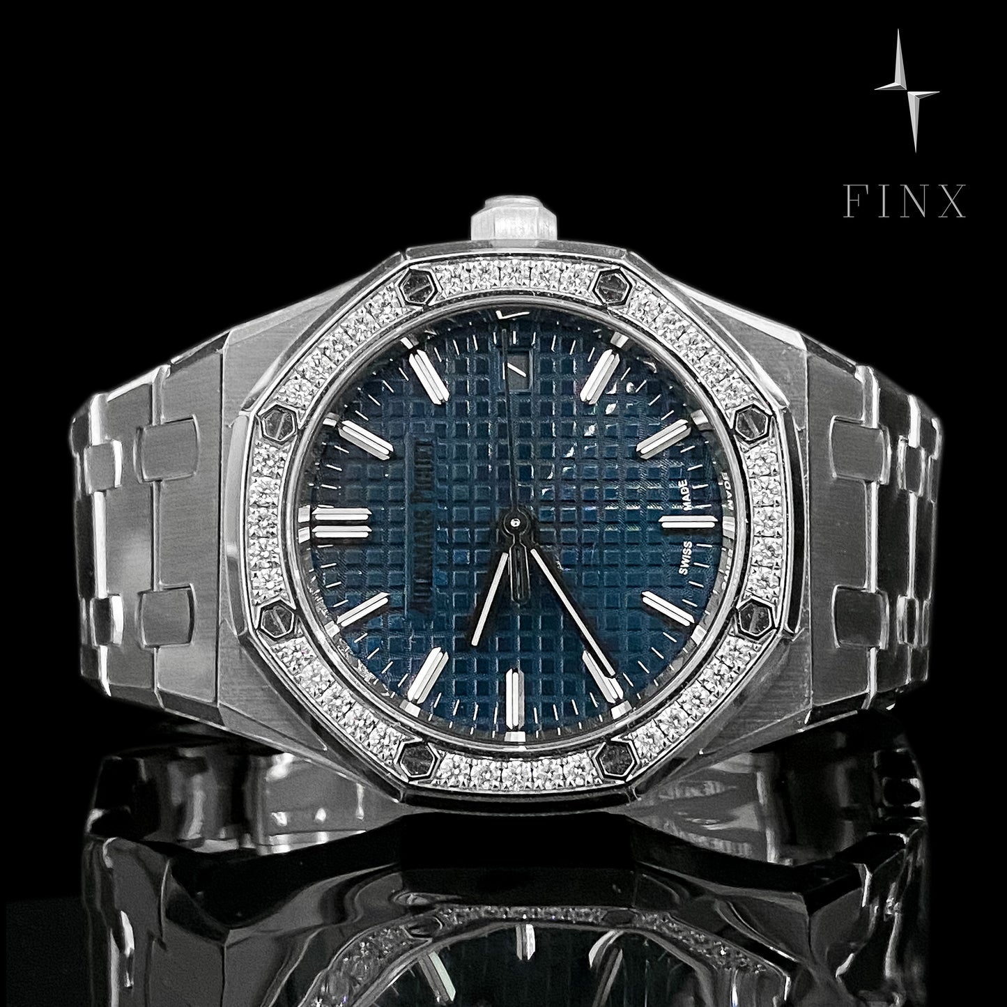 Audemars Piguet Royal Oak Selfwinding "50th Anniversary" 77451ST.ZZ.1361ST.04 ชุดฟิล์มกันรอย