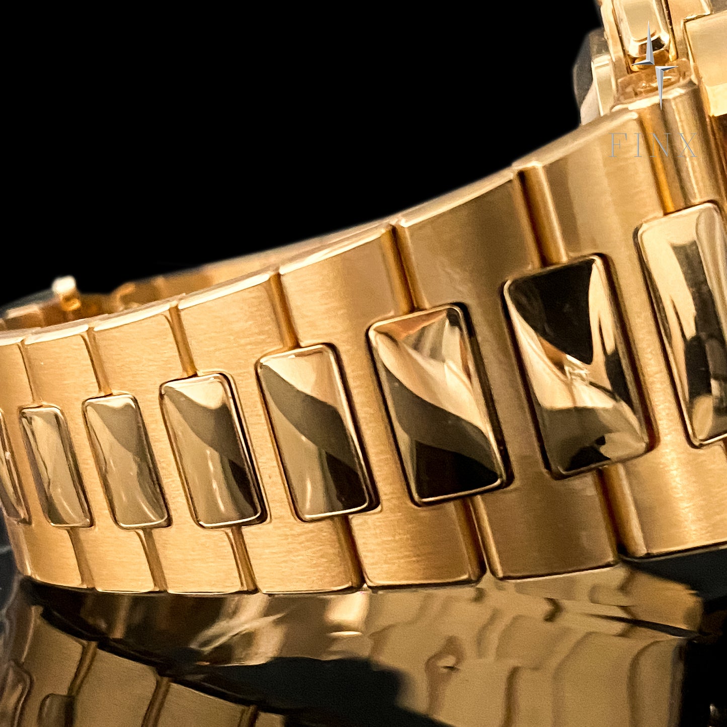 Patek Philippe Nautilus 5990/1R-001 , 5990/1A-011 ชุดฟิล์มกันรอย