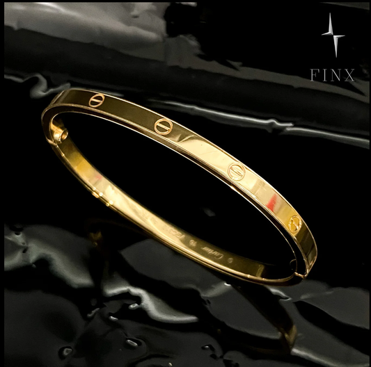 Cartier Love Bracelet: Hygiene & Oxidation Report 2026 | FINX