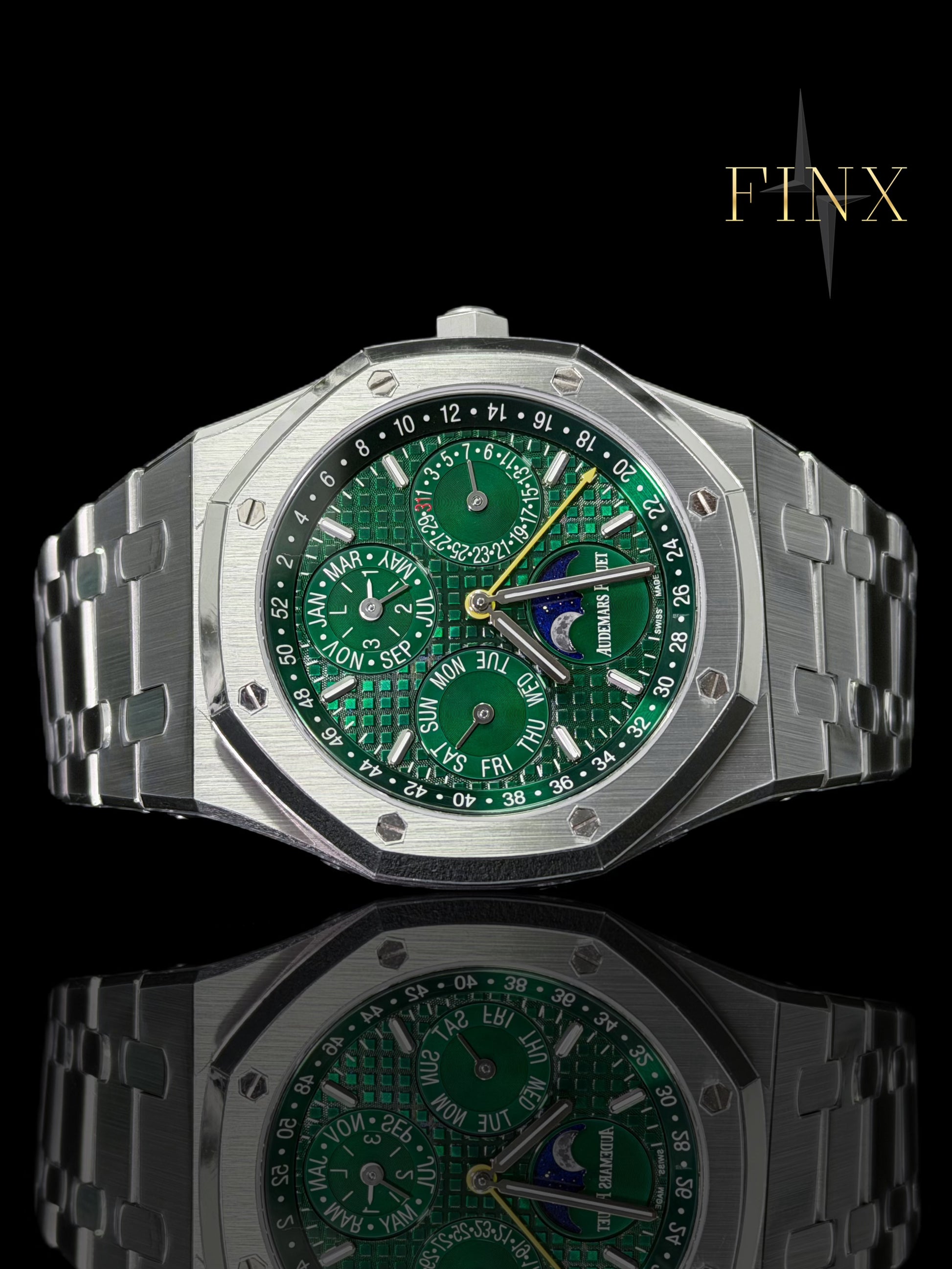 Audemars Piguet Royal Oak green dial protection film