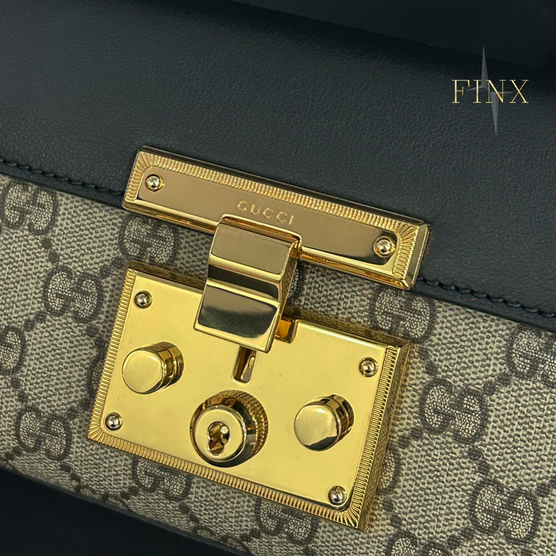 Gucci GG Supreme Padlock Small Shoulder Bag Black Protection