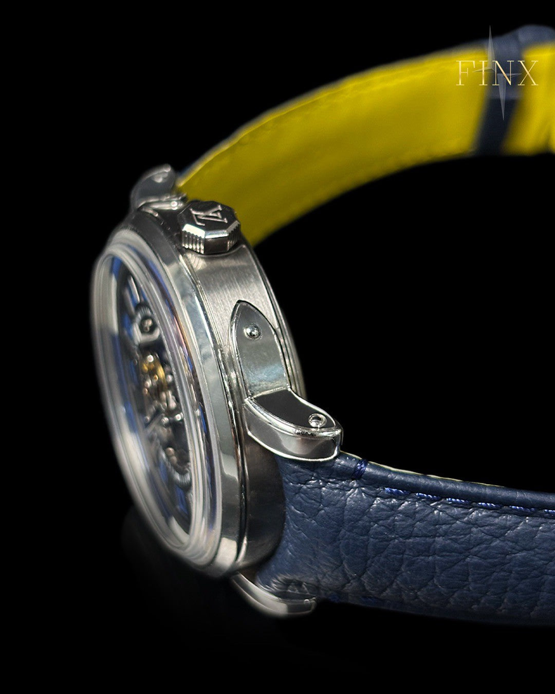 LOUIS VUITTON Escale Spin Time Tourbillon Central Blue Protective Kit
