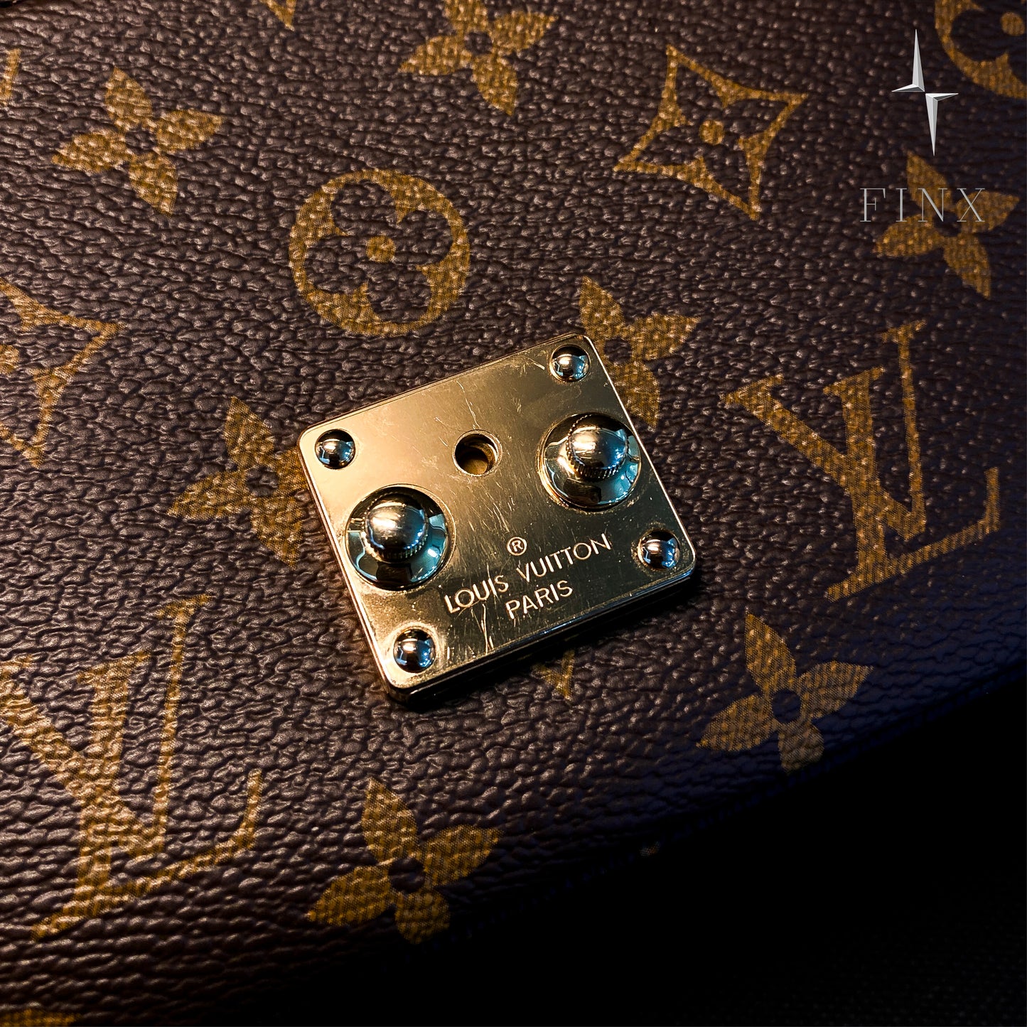 Louis Vuitton Pochette Metis Protection Kit