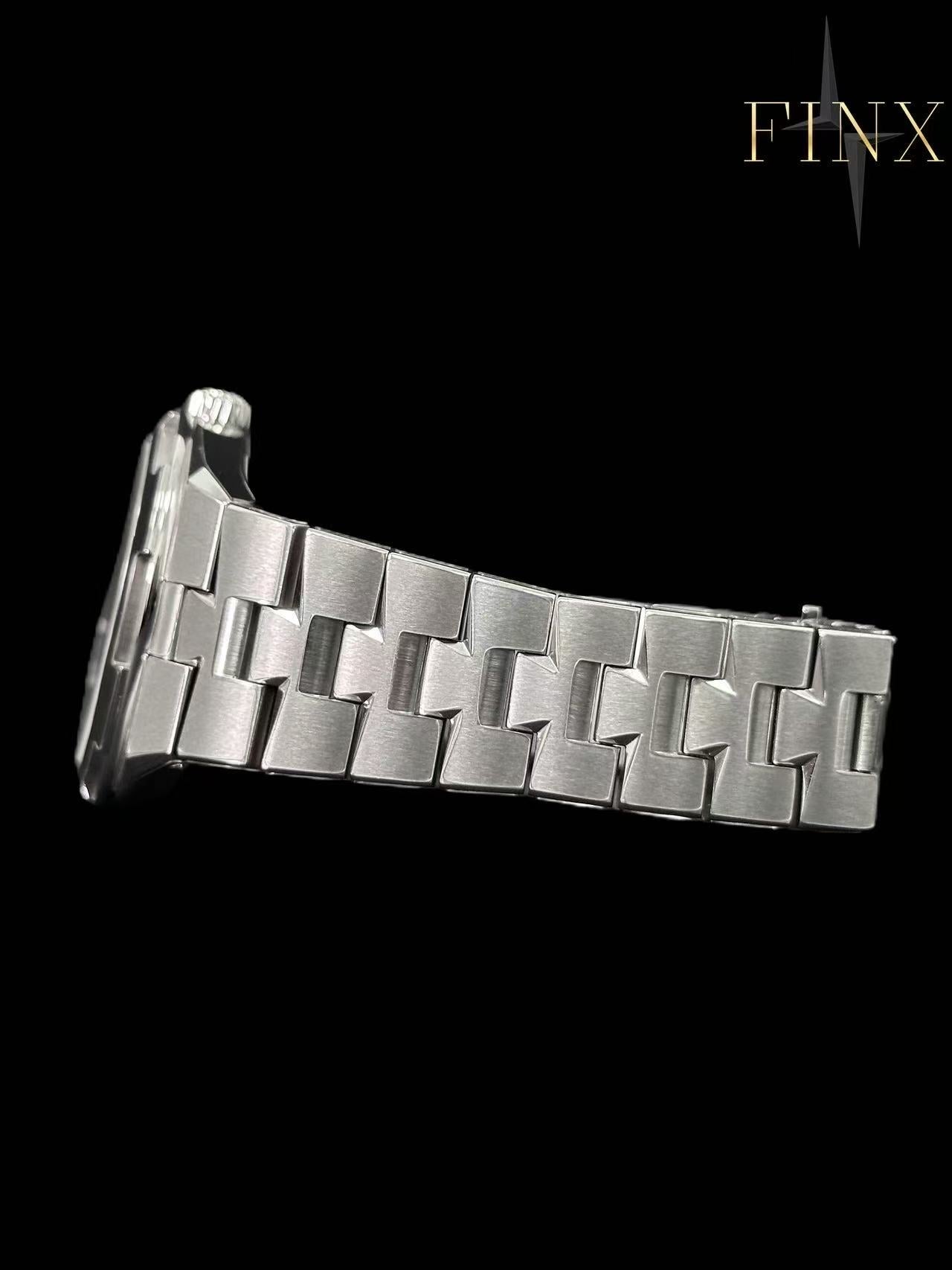 Vacheron Constantin Overseas  4000V/210A-B911 Protective Kit