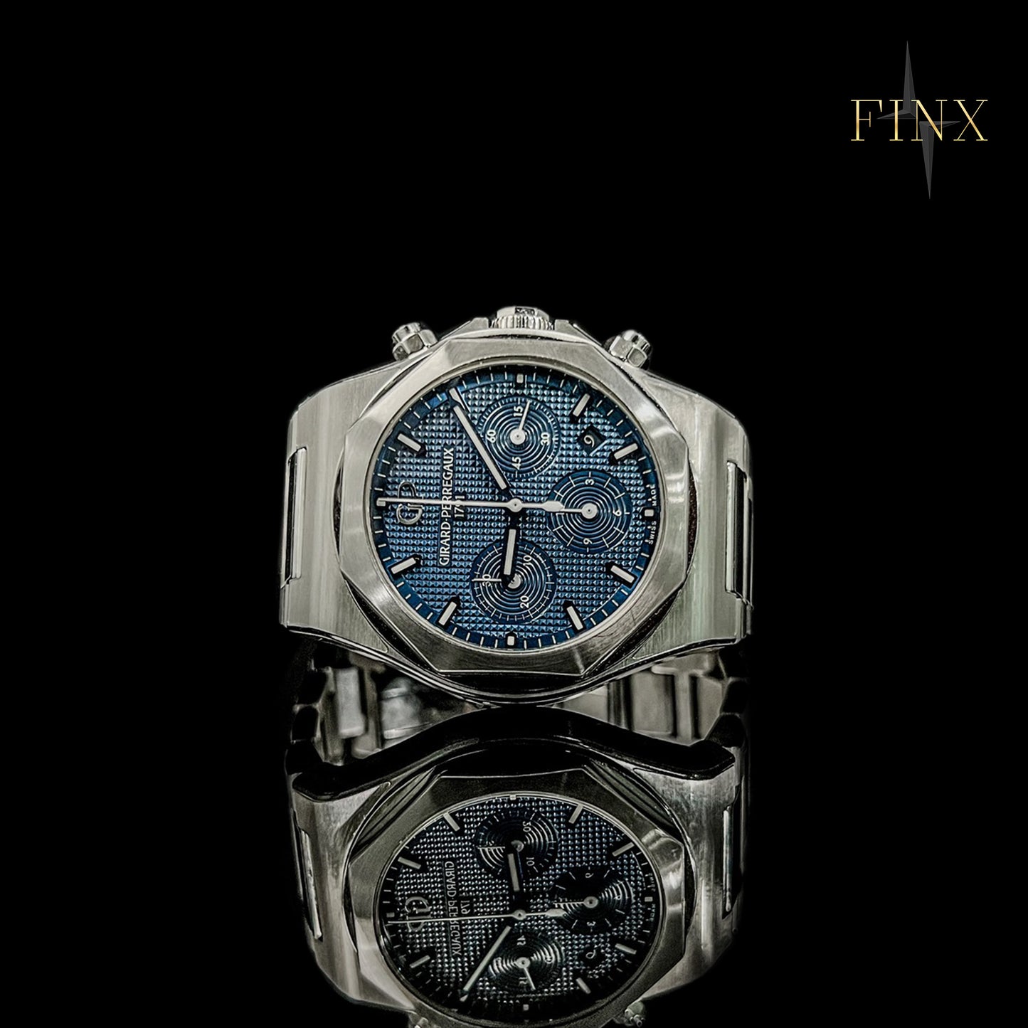 Girard Perregaux Laureato Chronograph 42mm Blue Dial 81020-11-431-11A Protective Kit