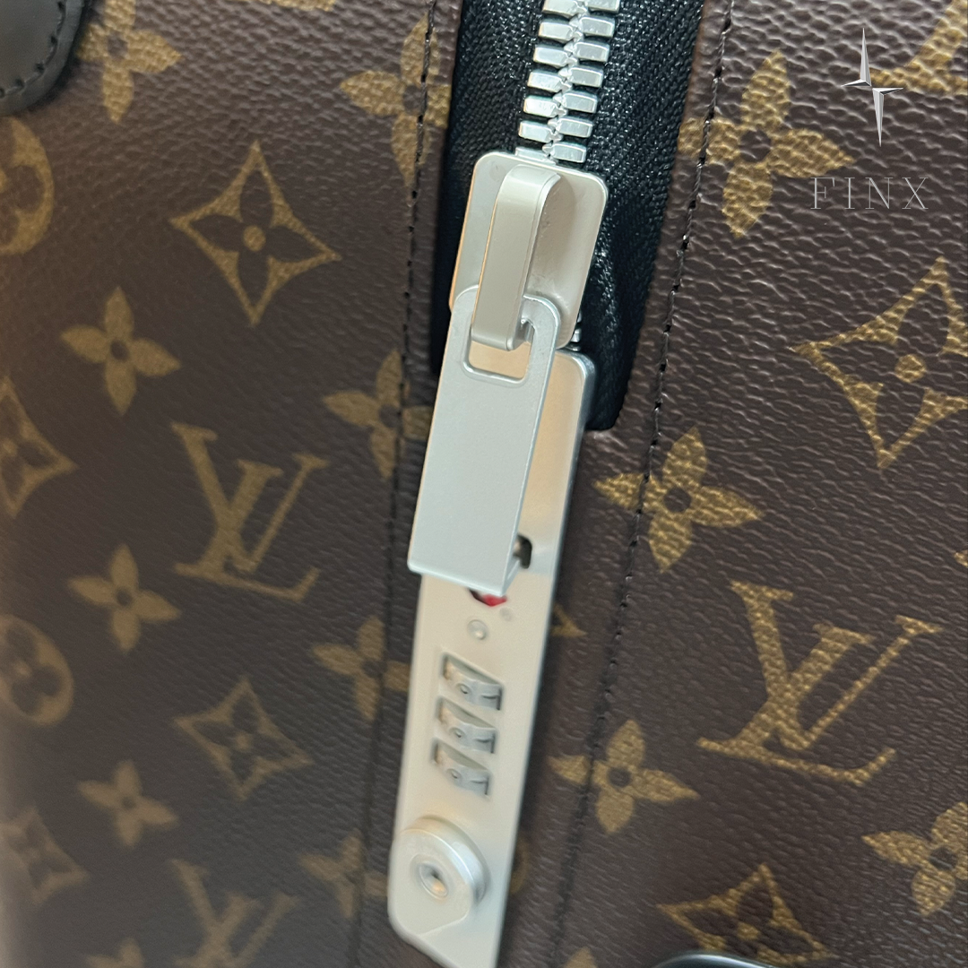 Louis Vuitton Horizon 55 Luggage Protection Kit